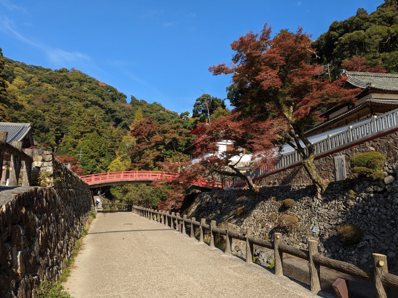 スタート地点　瀧安寺