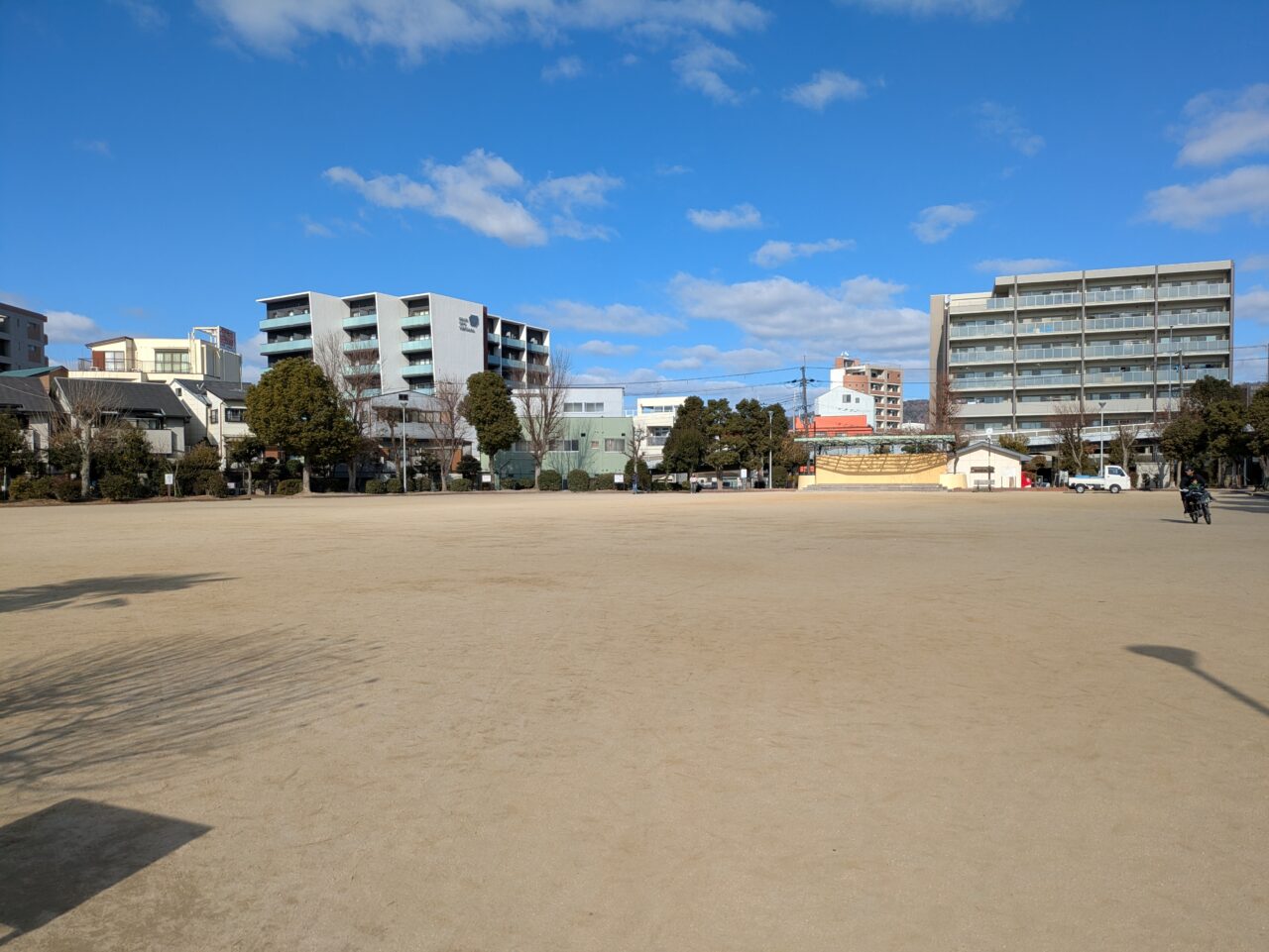 石橋駅前公園の様子