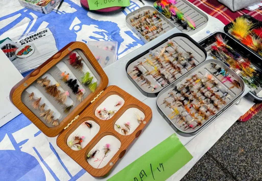 ルアーの販売