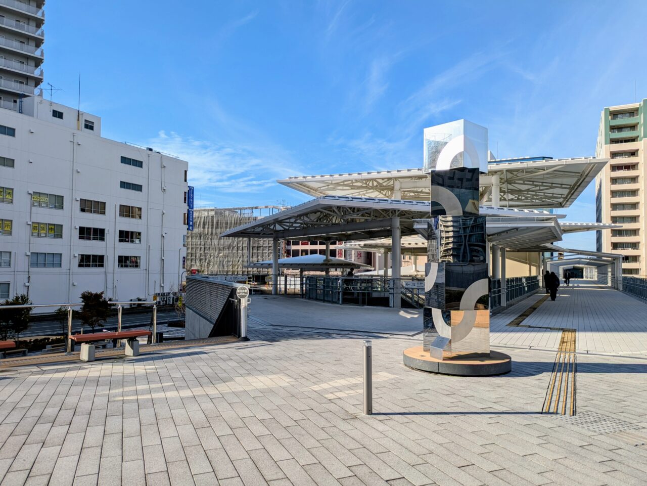 箕面船場阪大前駅連絡デッキ