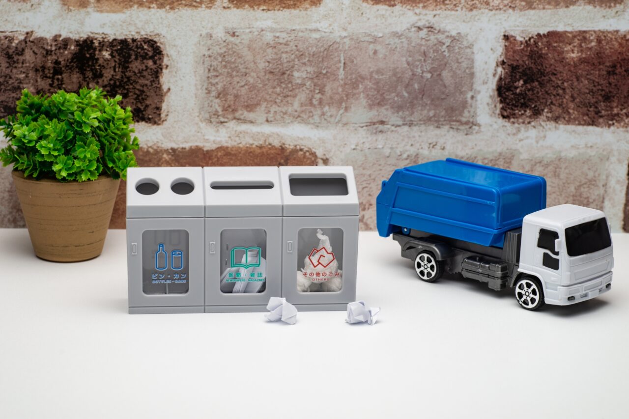 ゴミ箱と収集のイメージ