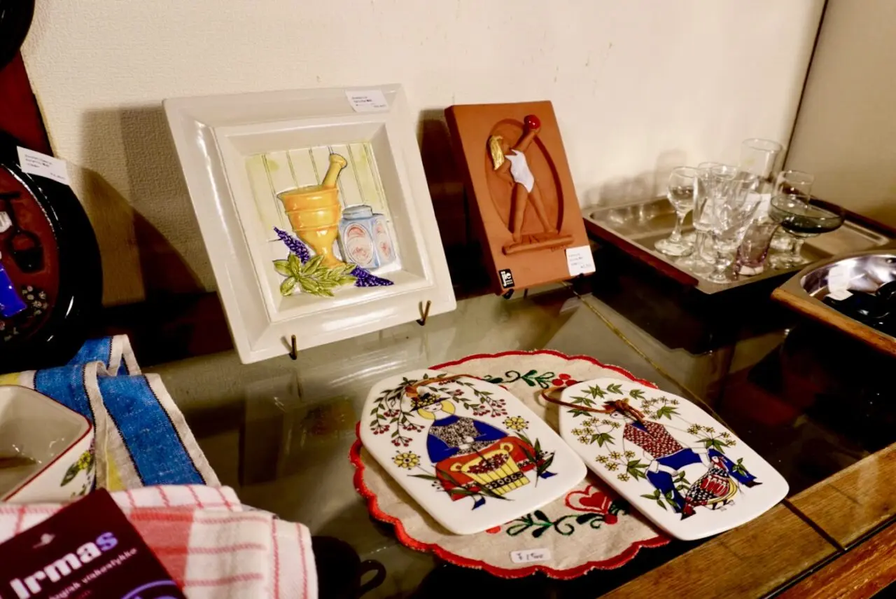 箕面市桜井2026年2月SunMoonStar長屋市場のブロカント