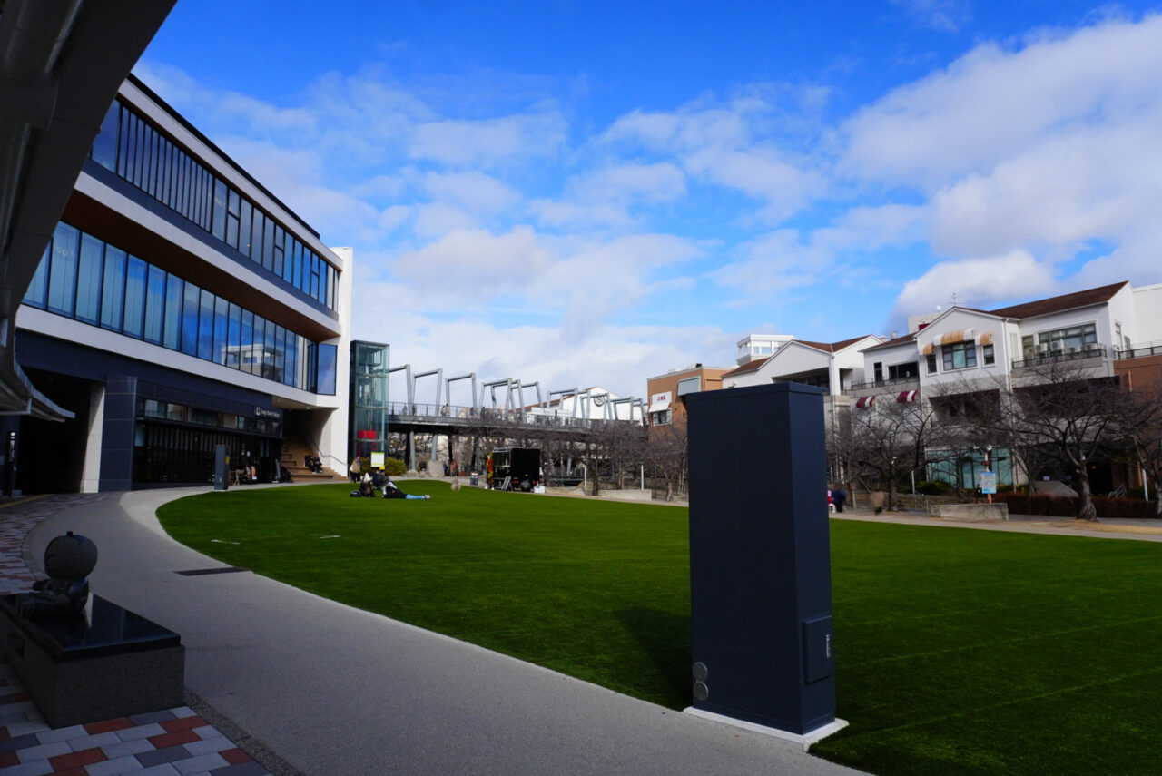 箕面市西宿キューズモール横箕面市立かやの広場わんわんモール2026年2月