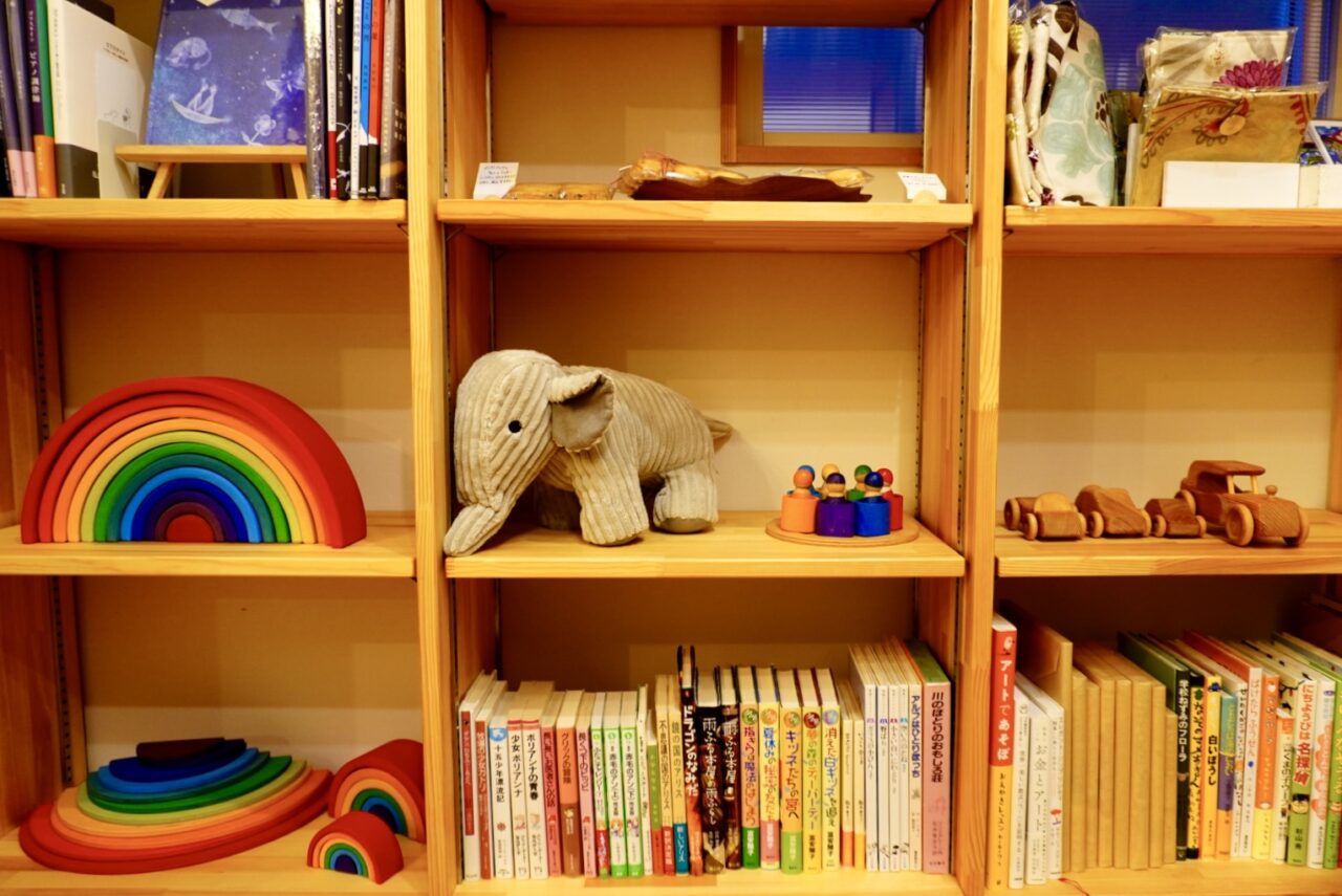 池田市姫室町2026年3月ささやき書店