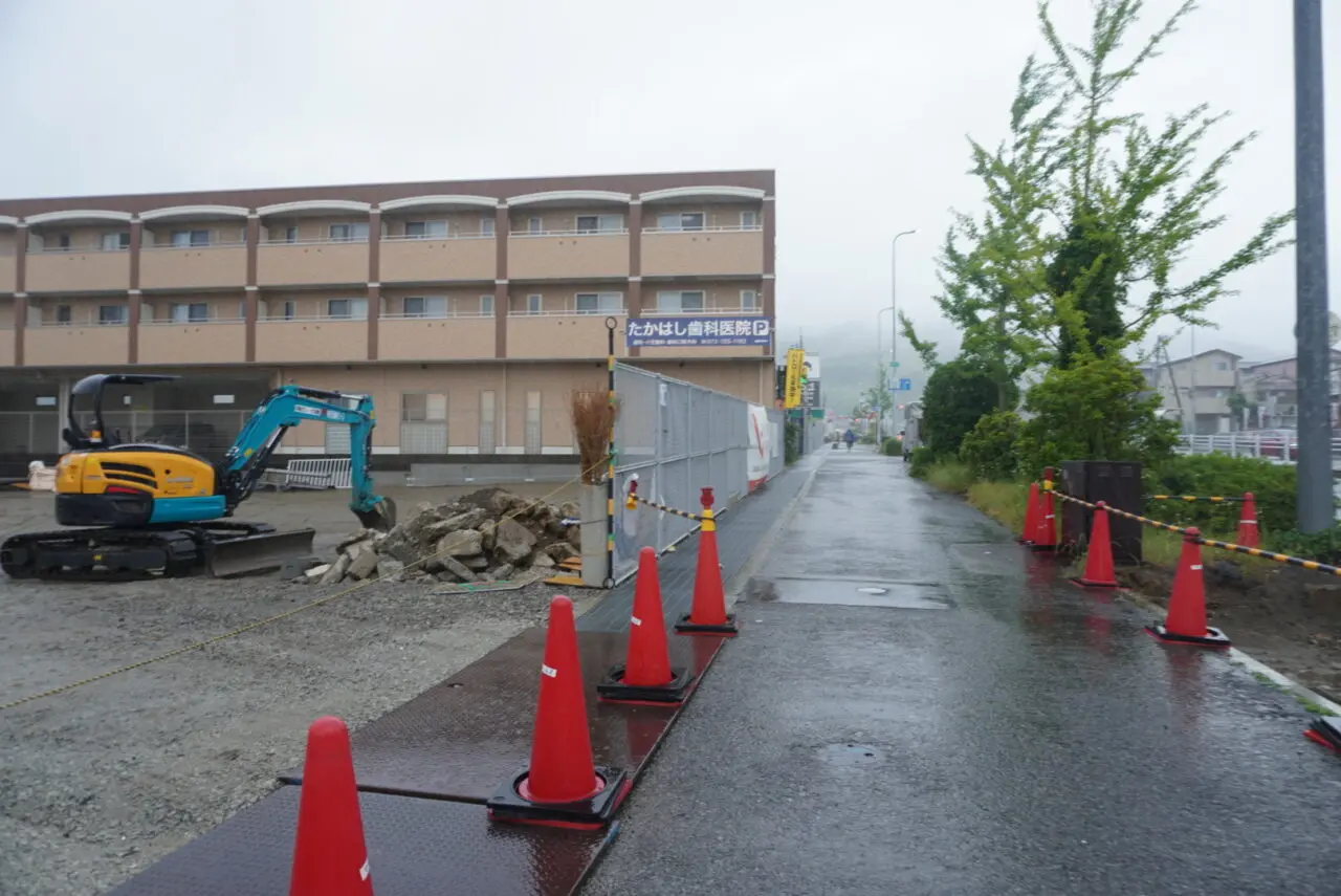 坊島飲食店建設中2026年5月
