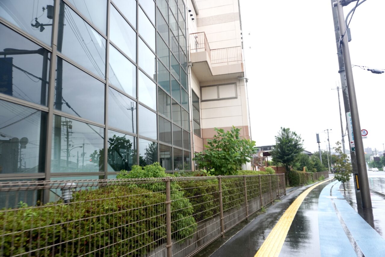 旧コープ箕面中央店跡地工事看板2026年9月