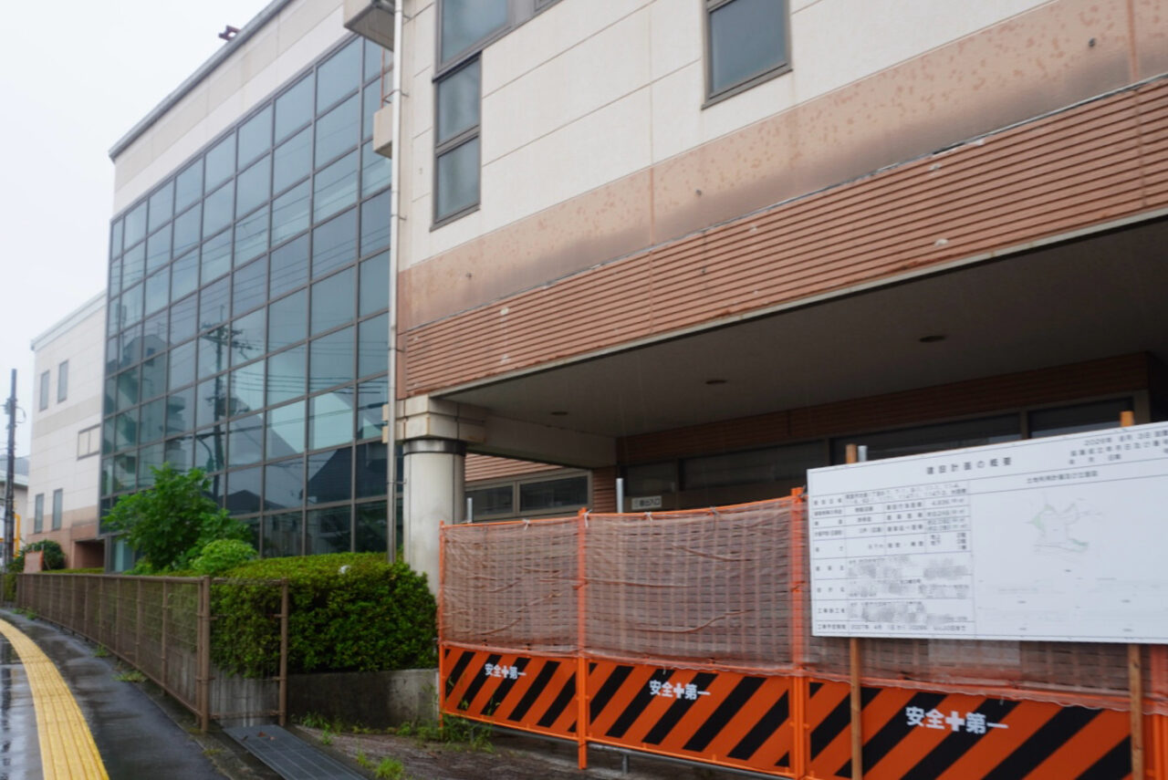 旧コープ箕面中央店跡地工事看板2026年9月